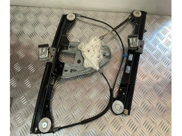 bontott MERCEDES-BENZ C-CLASS Bal első Ablakemelő Motor