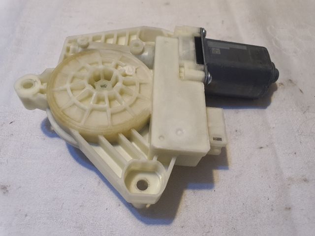 bontott MERCEDES-BENZ C-CLASS Bal első Ablakemelő Motor