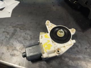 bontott MERCEDES-BENZ C-CLASS Bal első Ablakemelő Motor