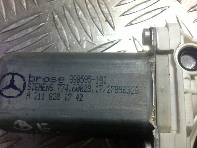 bontott MERCEDES-BENZ C-CLASS Bal első Ablakemelő Motor