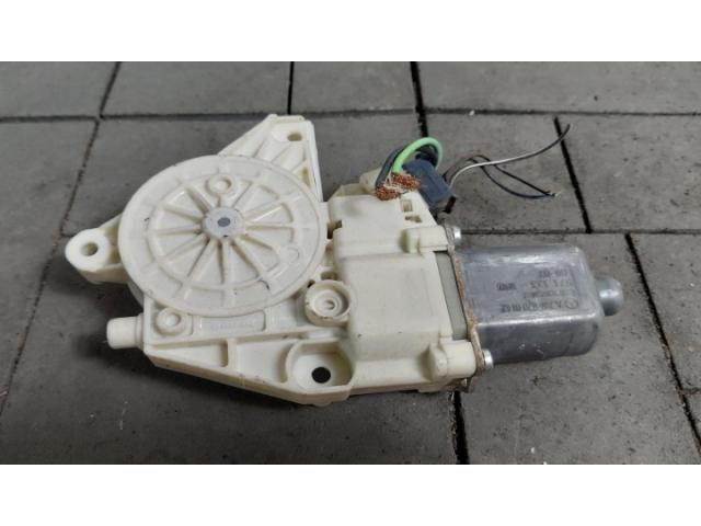 bontott MERCEDES-BENZ C-CLASS Bal első Ablakemelő Motor