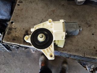 bontott MERCEDES-BENZ C-CLASS Bal első Ablakemelő Motor