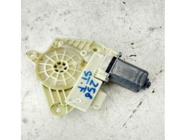 bontott MERCEDES-BENZ C-CLASS Bal első Ablakemelő Motor