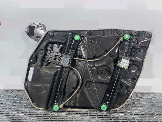 bontott MERCEDES-BENZ C-CLASS Bal első Ablakemelő Szerkezet (Elektromos)