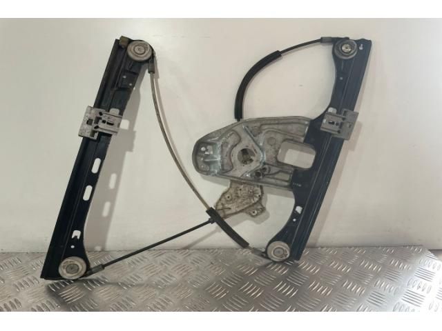 bontott MERCEDES-BENZ C-CLASS Bal első Ablakemelő Szerkezet (Elektromos)