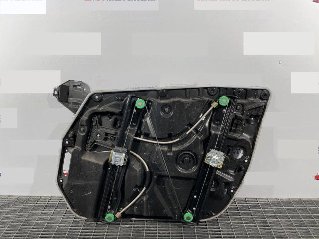 bontott MERCEDES-BENZ C-CLASS Bal első Ablakemelő Szerkezet (Elektromos)