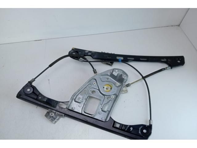 bontott MERCEDES-BENZ C-CLASS Bal első Ablakemelő Szerkezet (Elektromos)