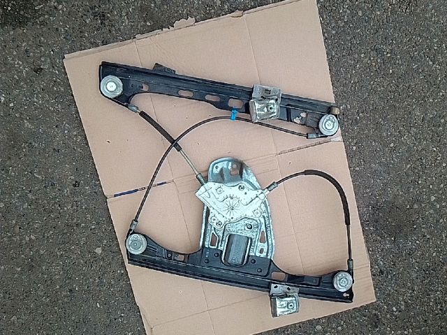 bontott MERCEDES-BENZ C-CLASS Bal első Ablakemelő Szerkezet (Elektromos)