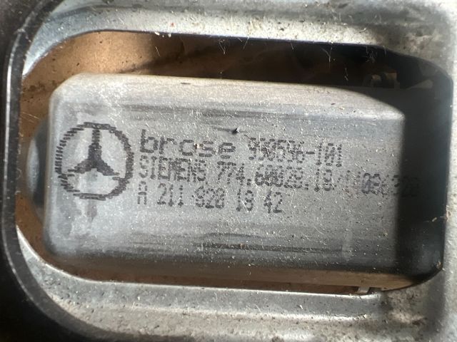 bontott MERCEDES-BENZ C-CLASS Bal első Ablakemelő Szerkezet (Elektromos)