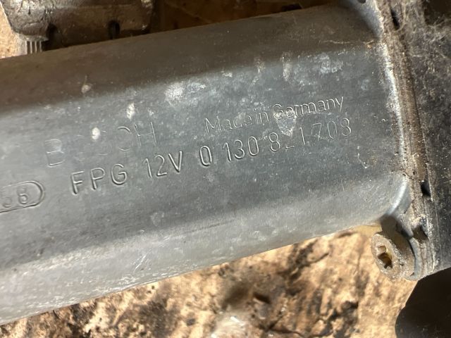 bontott MERCEDES-BENZ C-CLASS Bal első Ablakemelő Szerkezet (Elektromos)