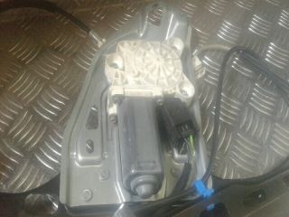 bontott MERCEDES-BENZ C-CLASS Bal első Ablakemelő Szerkezet (Elektromos)