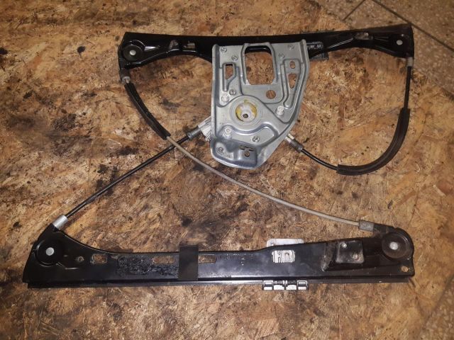 bontott MERCEDES-BENZ C-CLASS Bal első Ablakemelő Szerkezet (Elektromos)