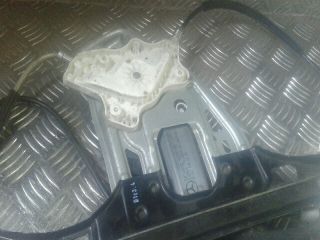 bontott MERCEDES-BENZ C-CLASS Bal első Ablakemelő Szerkezet (Elektromos)