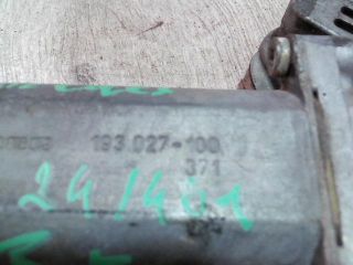 bontott MERCEDES-BENZ C-CLASS Bal első Ablakemelő Szerkezet (Elektromos)