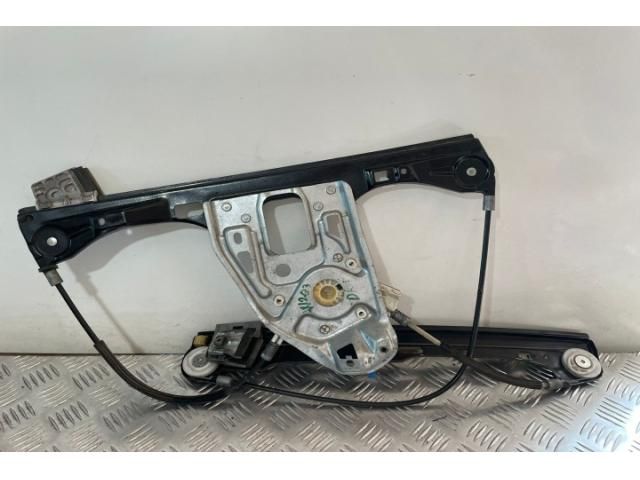 bontott MERCEDES-BENZ C-CLASS Bal első Ablakemelő Szerkezet (Elektromos)