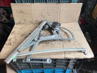 bontott MERCEDES-BENZ C-CLASS Bal első Ablakemelő Szerkezet (Elektromos)