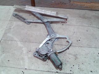 bontott MERCEDES-BENZ C-CLASS Bal első Ablakemelő Szerkezet (Elektromos)