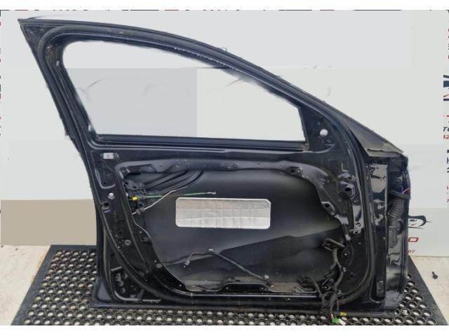 bontott MERCEDES-BENZ C-CLASS Bal első Ajtó (Üres lemez)