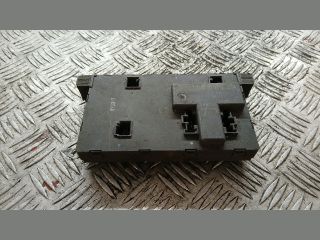 bontott MERCEDES-BENZ C-CLASS Bal első Ajtó Vezérlőegység