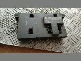 bontott MERCEDES-BENZ C-CLASS Bal első Ajtó Vezérlőegység