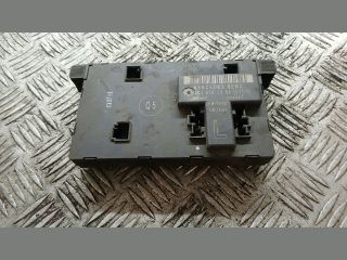 bontott MERCEDES-BENZ C-CLASS Bal első Ajtó Vezérlőegység