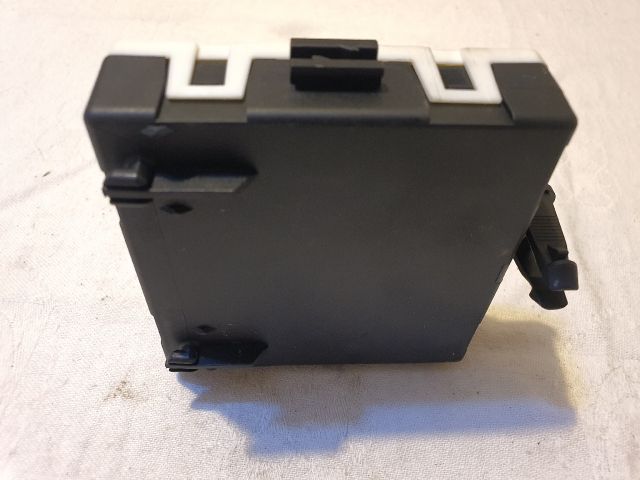 bontott MERCEDES-BENZ C-CLASS Bal első Ajtó Vezérlőegység