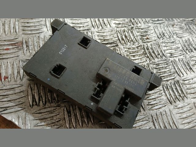 bontott MERCEDES-BENZ C-CLASS Bal első Ajtó Vezérlőegység