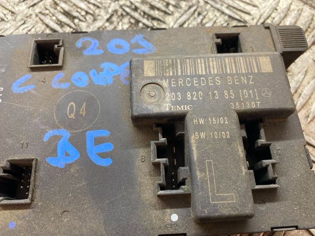 bontott MERCEDES-BENZ C-CLASS Bal első Ajtó Vezérlőegység
