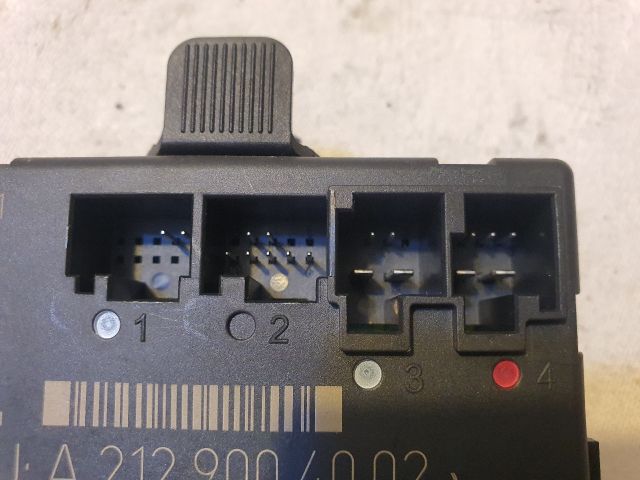 bontott MERCEDES-BENZ C-CLASS Bal első Ajtó Vezérlőegység