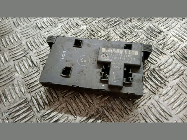 bontott MERCEDES-BENZ C-CLASS Bal első Ajtó Vezérlőegység