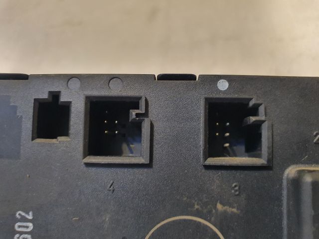 bontott MERCEDES-BENZ C-CLASS Bal első Ajtó Vezérlőegység