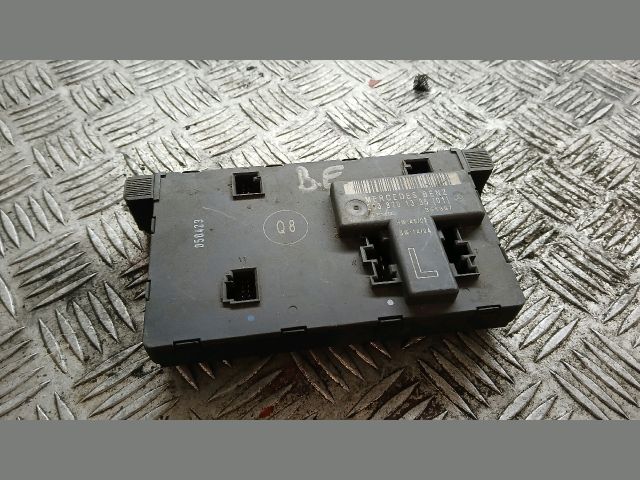 bontott MERCEDES-BENZ C-CLASS Bal első Ajtó Vezérlőegység