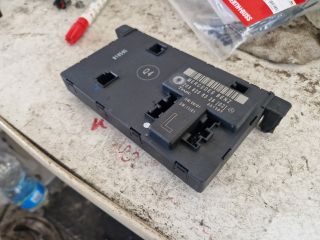 bontott MERCEDES-BENZ C-CLASS Bal első Ajtó Vezérlőegység