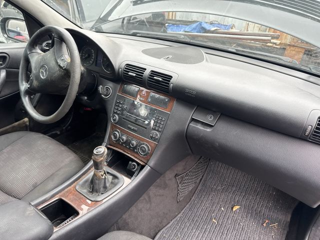 bontott MERCEDES-BENZ C-CLASS Bal első Ajtóbehúzó
