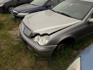 bontott MERCEDES-BENZ C-CLASS Bal első Ajtóhatároló