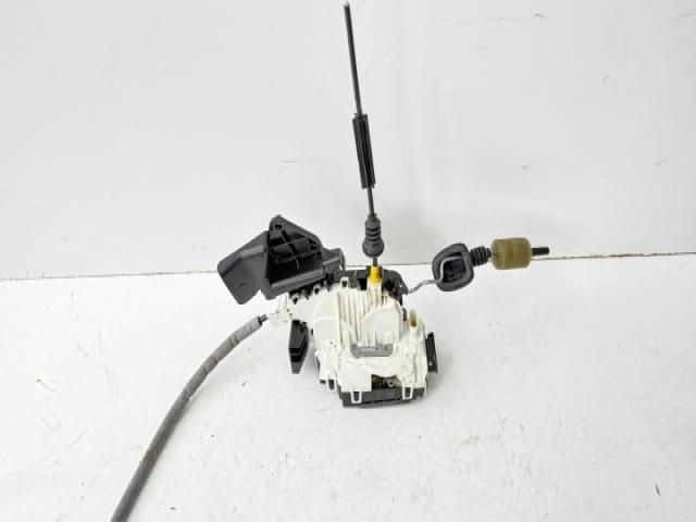 bontott MERCEDES-BENZ C-CLASS Bal első Ajtózár