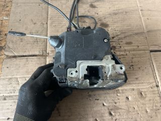 bontott MERCEDES-BENZ C-CLASS Bal első Ajtózár