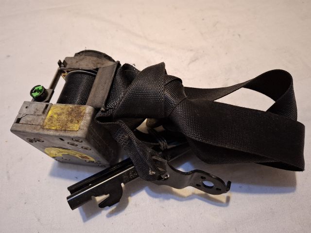 bontott MERCEDES-BENZ C-CLASS Bal első Biztonsági Öv