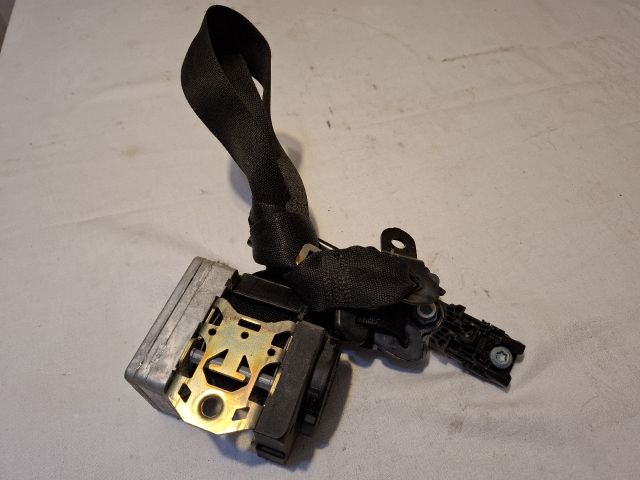 bontott MERCEDES-BENZ C-CLASS Bal első Biztonsági Öv