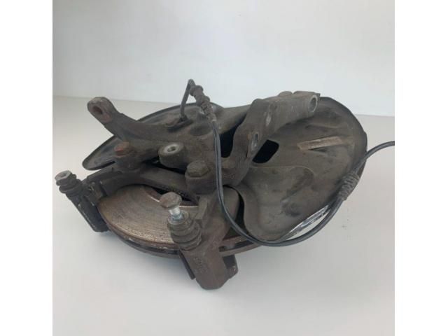 bontott MERCEDES-BENZ C-CLASS Bal első Csonkállvány