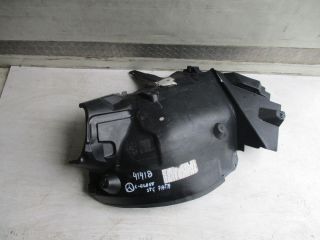 bontott MERCEDES-BENZ C-CLASS Bal első Dobbetét (Kerékjárati, Műanyag)