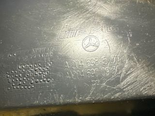 bontott MERCEDES-BENZ C-CLASS Bal első Első Dobbetét (Kerékjárati, Műanyag)