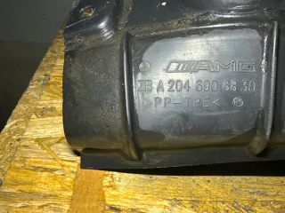 bontott MERCEDES-BENZ C-CLASS Bal első Hátsó Dobbetét (Kerékjárati, Műanyag)