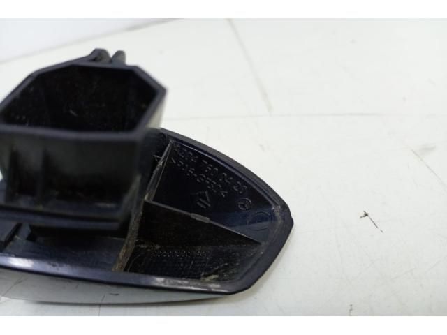 bontott MERCEDES-BENZ C-CLASS Bal első Kilincs Burkolat