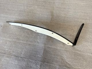 bontott MERCEDES-BENZ C-CLASS Bal első Lökhárító Díszléc