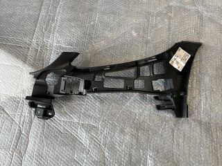 bontott MERCEDES-BENZ C-CLASS Bal első Lökhárító Tartó (Műanyag)