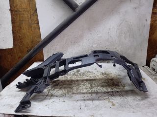 bontott MERCEDES-BENZ C-CLASS Bal első Lökhárító Tartó (Műanyag)