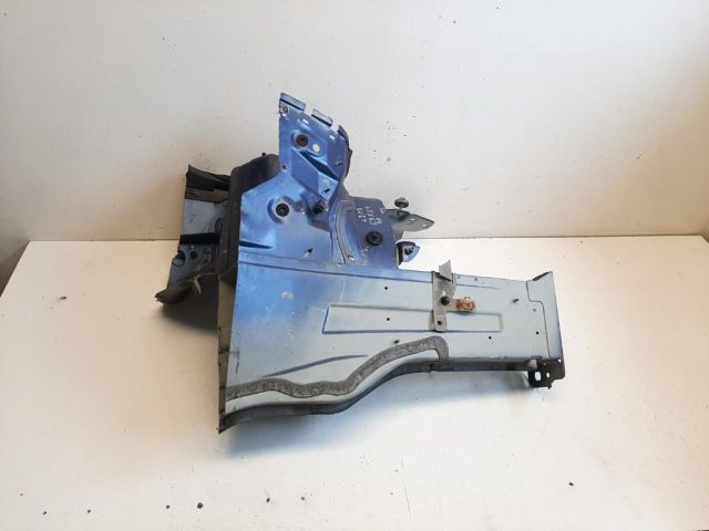 bontott MERCEDES-BENZ C-CLASS Bal első Negyed Karosszéria Csomag