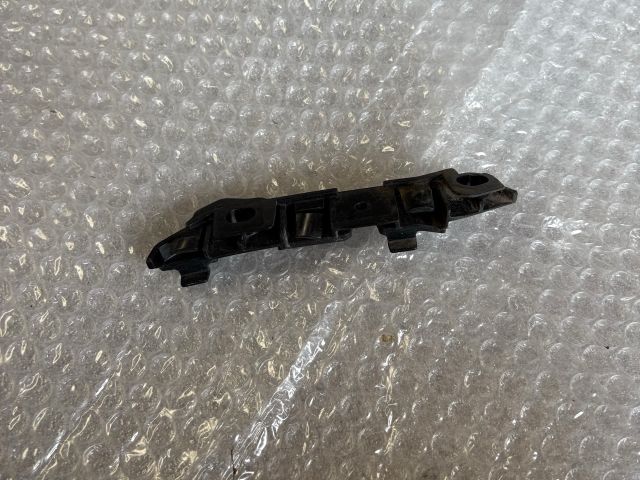 bontott MERCEDES-BENZ C-CLASS Bal első Oldal Lökhárító Tartó (Műanyag)