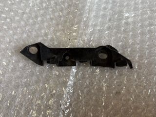 bontott MERCEDES-BENZ C-CLASS Bal első Oldal Lökhárító Tartó (Műanyag)